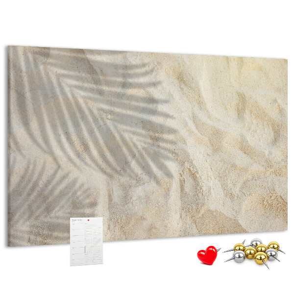 Korkbild warmer Strandsand mit zarten Schatten