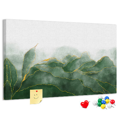 Bilder mit Korkrückwand goldene Akzente auf grünen Blättern