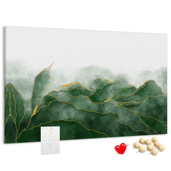 Bilder mit Korkrückwand goldene Akzente auf grünen Blättern
