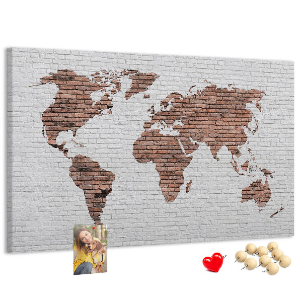 Weltkarte mit Korkrückwand Motiv Backsteinmauer