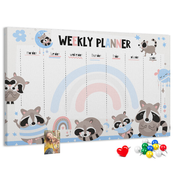 Korktafel mit fröhlichen Waschbären als Wochenplaner