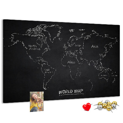 Weltkarte mit Korkrückwand auf schwarzem Hintergrund