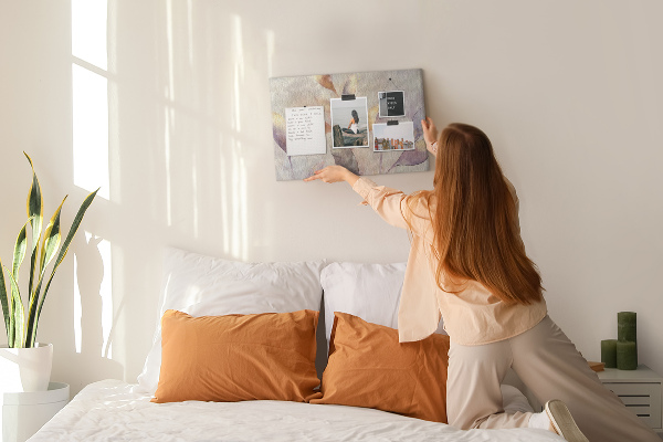 Korkbild zarte Blätter in Pastelltönen