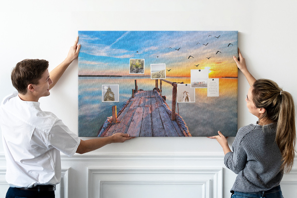 Bild mit Korkrückwand Sonnenuntergang über einem ruhigen See