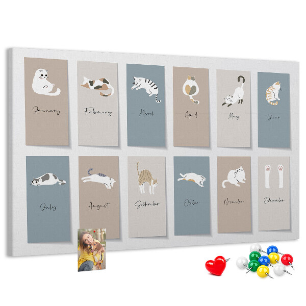 Kalender mit niedlichen Haustierillustrationen mit Korkrückwand