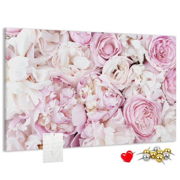 Korktafel mit Blumenmuster in Rosatönen