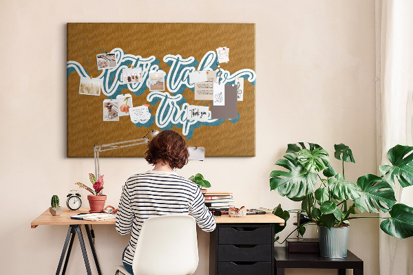 Kork-Pinnwand mit dem Motiv Lasst uns gemeinsam zu unbekannten Orten reisen