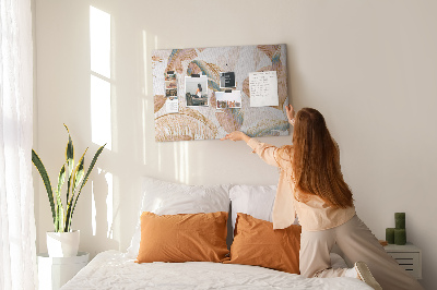 Bild mit Korkrückwand goldene Blätter auf hellem Hintergrund