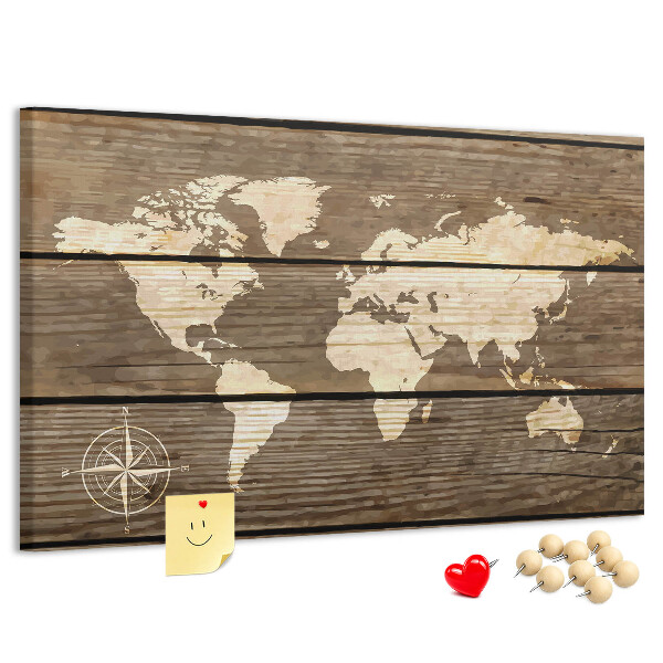 Weltkarte mit Korkrückwand auf einem Hintergrund aus Holzbrettern
