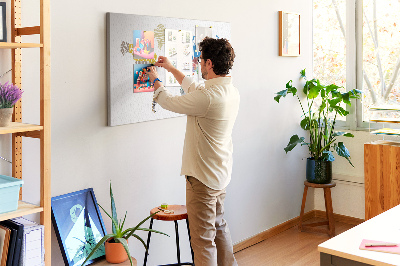 Weltkarte mit Ländernamen mit Korkrückwand