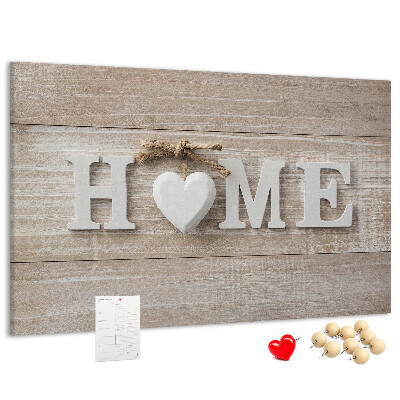 Kork-Pinnwand mit stilvollem HOME-Schriftzug und Herz