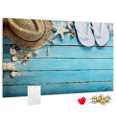 Korkbild sommerliche Strandaccessoires bei Sonnenschein
