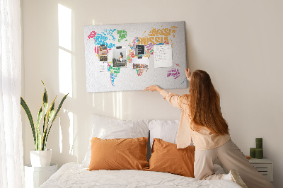 Korkbild bunte Weltkarte mit Ländernamen