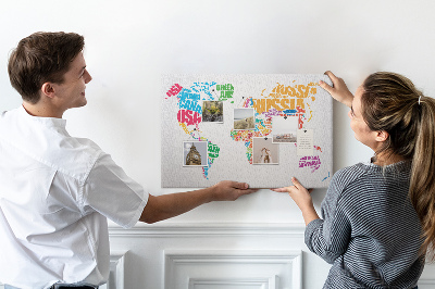 Korkbild bunte Weltkarte mit Ländernamen