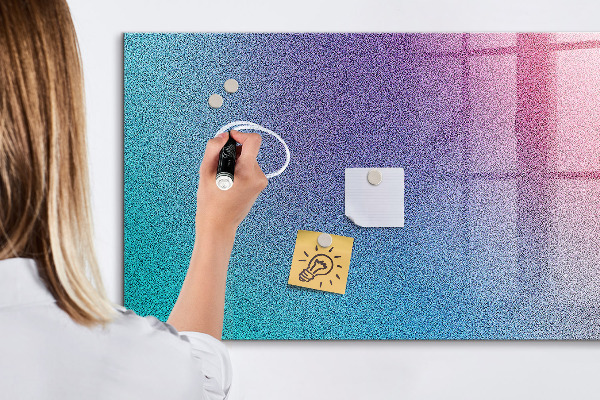 Magnettafel zum schreiben Eine farbenfrohe Tafel für Notizen und Fotos