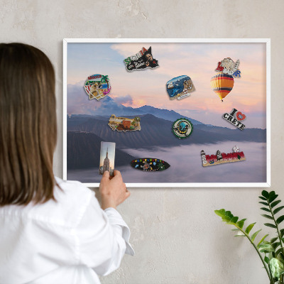 Magnettafel aus Metall für Souvenirs in weißem Rahmen Sky Journey