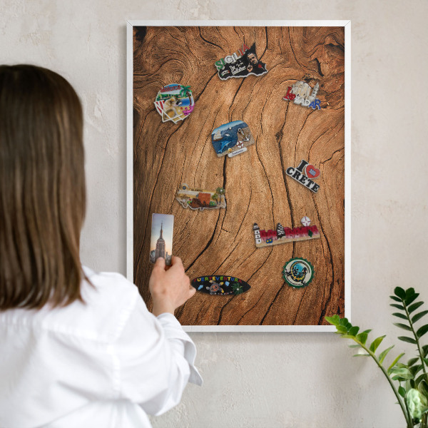 Wand-Magnettafel für Reisesouvenirs mit weißem Rahmen Holzmaserung