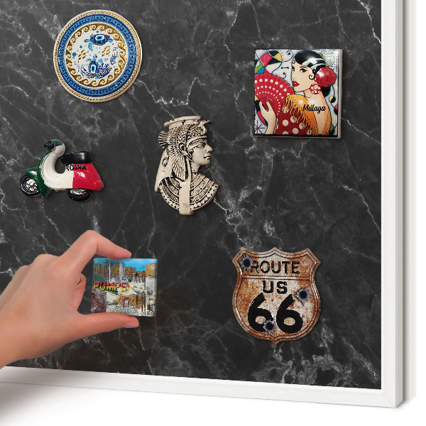 Wand-Magnettafel für Reisesouvenirs mit weißem Rahmen Marmor-Eleganz