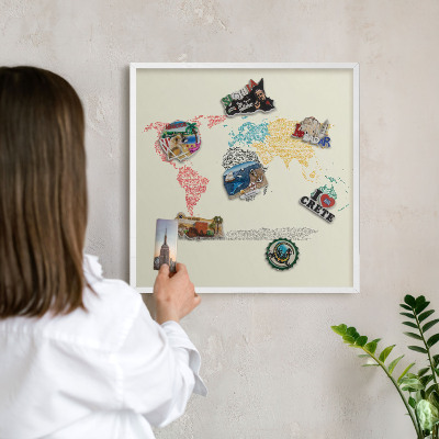 Wand-Magnettafel für Reisesouvenirs mit weißem Rahmen Weltkarte