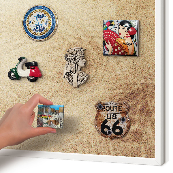 Magnettafel aus Metall für Souvenirs in weißem Rahmen Sandblätter