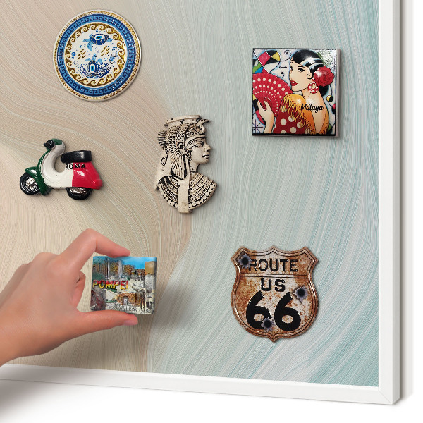 Magnettafel aus Metall für Souvenirs in weißem Rahmen Pastellwirbel
