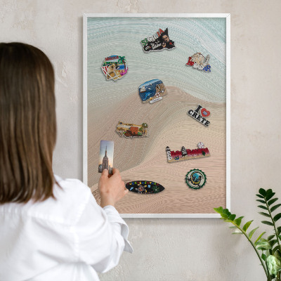 Magnettafel aus Metall für Souvenirs in weißem Rahmen Pastellwirbel