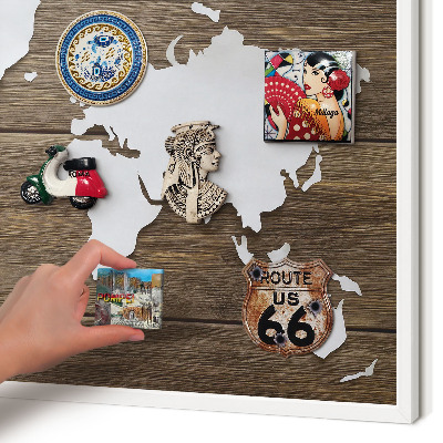 Magnettafel aus Metall für Souvenirs in weißem Rahmen Holzkarte