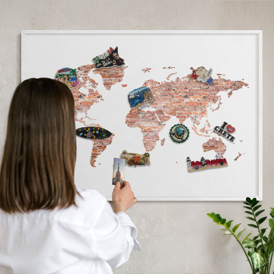 Wand-Magnettafel für Reisesouvenirs mit weißem Rahmen Brick-Karte