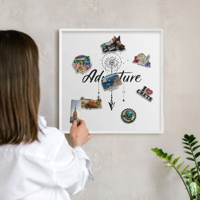 Magnettafel aus Metall für Souvenirs in weißem Rahmen Abenteuerthema