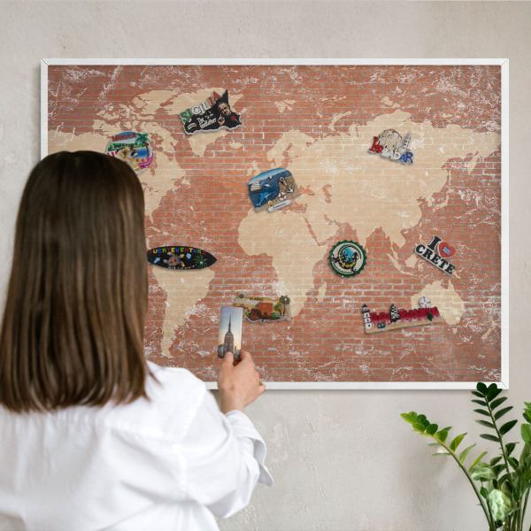 Wand-Magnettafel für Reisesouvenirs mit weißem Rahmen Brick-Karte