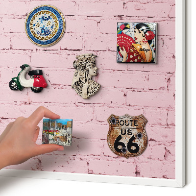 Wand-Magnettafel für Reisesouvenirs mit weißem Rahmen Rosa Ziegelstein