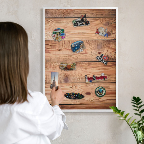 Wand-Magnettafel für Reisesouvenirs mit weißem Rahmen Holzbretter