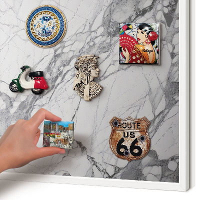 Magnettafel aus Metall für Souvenirs in weißem Rahmen Marmor-Eleganz