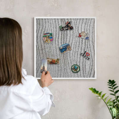 Magnettafel aus Metall für Souvenirs in weißem Rahmen Graue Wellen