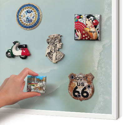 Wand-Magnettafel für Reisesouvenirs mit weißem Rahmen Friedliche Harmonie