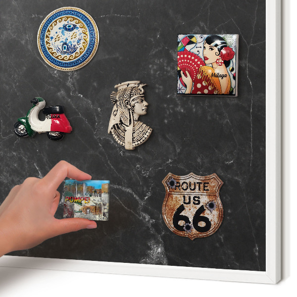 Magnettafel aus Metall für Souvenirs in weißem Rahmen Schwarzer Marmor