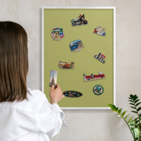 Wand-Magnettafel für Reisesouvenirs mit weißem Rahmen Grüner Vintage-Stil