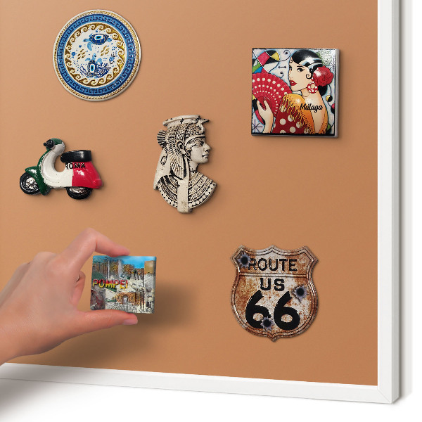 Magnettafel aus Metall für Souvenirs in weißem Rahmen Mattorange