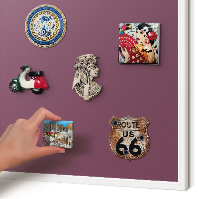 Magnettafel aus Metall für Souvenirs in weißem Rahmen Lila Farbe