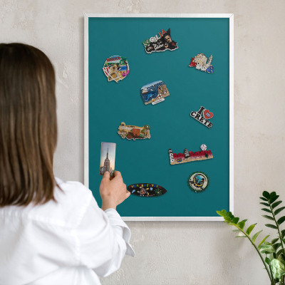 Wand-Magnettafel für Reisesouvenirs mit weißem Rahmen Dunkeltürkis