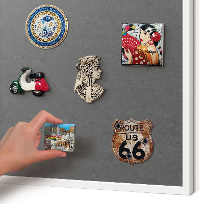 Magnettafel aus Metall für Souvenirs in weißem Rahmen Graue Textur