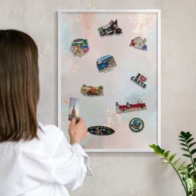 Wand-Magnettafel für Reisesouvenirs mit weißem Rahmen Pastellharmonie