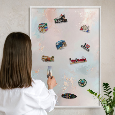 Wand-Magnettafel für Reisesouvenirs mit weißem Rahmen Pastellharmonie