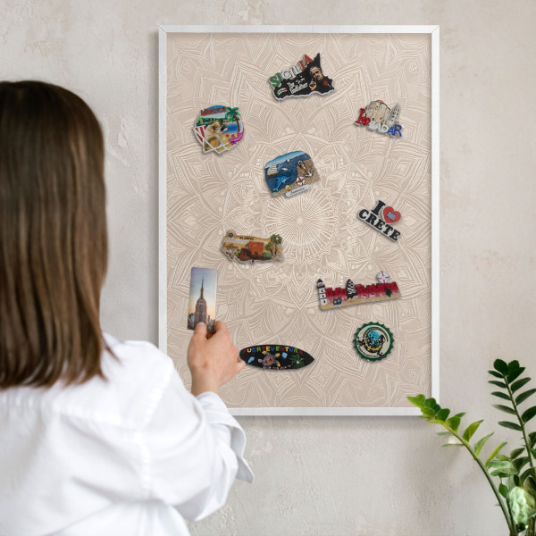 Wand-Magnettafel für Reisesouvenirs mit weißem Rahmen Dekorative Mandala