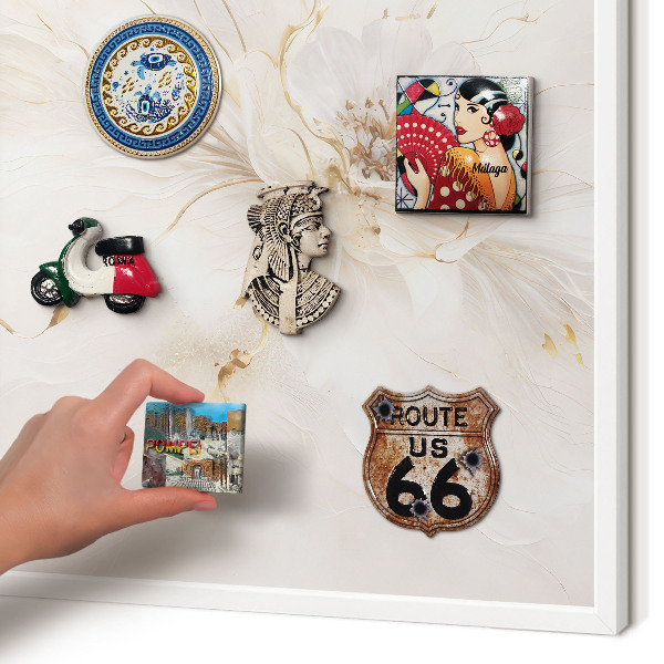 Magnettafel aus Metall für Souvenirs in weißem Rahmen Florale Eleganz