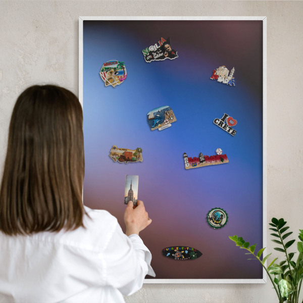 Wand-Magnettafel für Reisesouvenirs mit weißem Rahmen Farben des Gleichgewichts