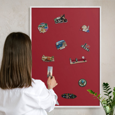 Wand-Magnettafel für Reisesouvenirs mit weißem Rahmen Hellburgunderrot