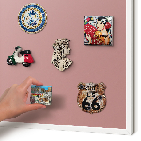 Wand-Magnettafel für Reisesouvenirs mit weißem Rahmen Pastellrosa