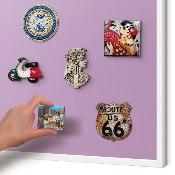 Wand-Magnettafel für Reisesouvenirs mit weißem Rahmen Hellviolett