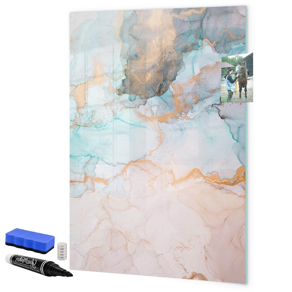 Magnettafel zum schreiben Eine farbenfrohe Tafel zur Präsentation von Fotos